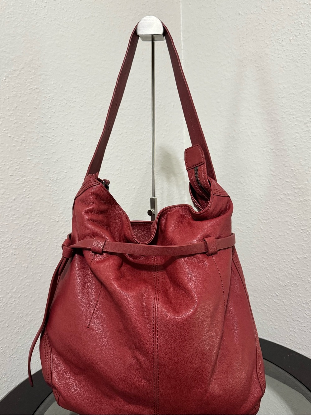 Liebeskind Red Leather Shoulder Bag Lincoln Vilux